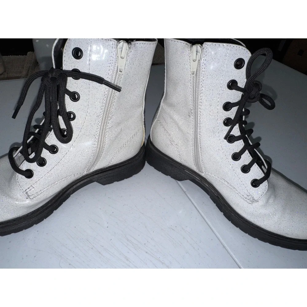 Wonder Nation Kids White Glitter Combat Boots Side Zip Lug Sole Size 4